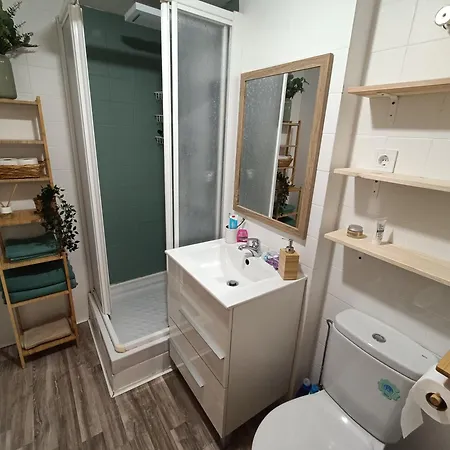 Bonito Y Luminoso Con Wifi Y Chimenea Aizu - *